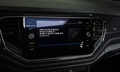 Volkswagen T-Roc 2021, 23389 км, за 16604.8 USD - фото 31
