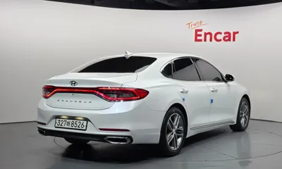Hyundai Grandeur 2018, 177898 км, за 7817.59 USD