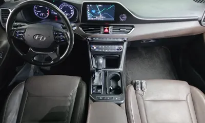 Hyundai Grandeur 2018, 177898 км, за 7817.59 USD - фото 7