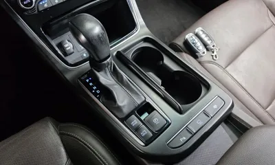 Hyundai Grandeur 2018, 177898 км, за 7817.59 USD - фото 9