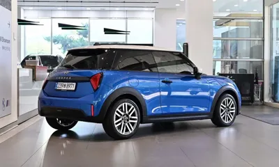 MINI Cooper 2025, 7338 км, за 19218.25 USD