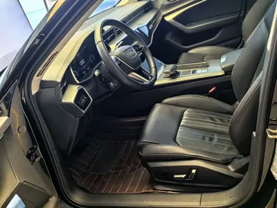 Audi A6L 2023, 32300 км, за 35119.08 USD
