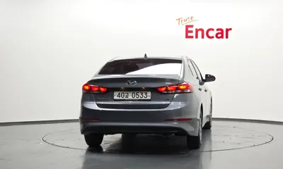 Hyundai Avante 2016, 60622 км, за 6630.69 USD - фото 4