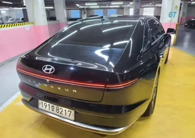 Hyundai Grandeur 2023, 98121 км, за 4411.19 USD