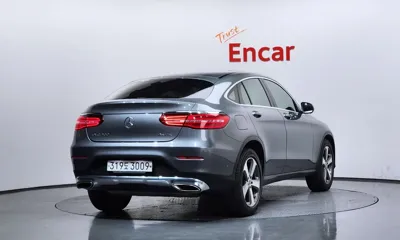 Mercedes-Benz GLC-Class 2019, 111788 км, за 16738.87 USD