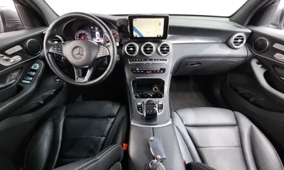 Mercedes-Benz GLC-Class 2019, 111788 км, за 16738.87 USD - фото 7