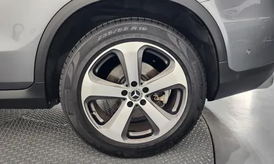 Mercedes-Benz GLC-Class 2019, 111788 км, за 16738.87 USD - фото 21