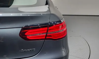 Mercedes-Benz GLC-Class 2019, 111788 км, за 16738.87 USD - фото 23
