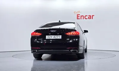 Hyundai Genesis 2016, 160555 км, за 6955.73 USD