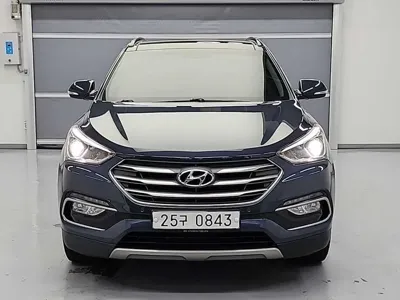 Hyundai Santafe 2016, 176013 км, за 6892.48 USD