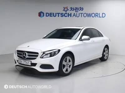 Mercedes-Benz C-Class · 2018 год