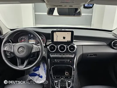 Mercedes-Benz C-Class 2018, 50829 км, за 11166.17 USD - фото 7