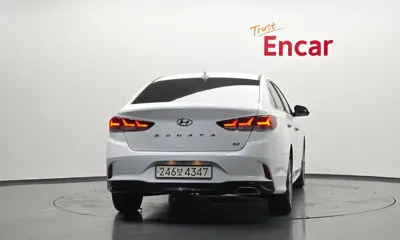 Hyundai Sonata 2018, 117579 км, за 6775.25 USD