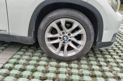BMW X1 2015, 153900 км, за 5825 USD - фото 8