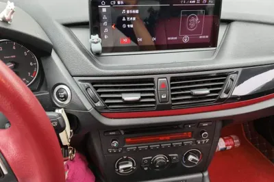 BMW X1 2015, 153900 км, за 5825 USD - фото 13