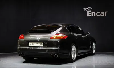 Porsche Panamera 2010, 189060 км, за 8879.24 USD