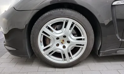 Porsche Panamera 2010, 189060 км, за 8879.24 USD