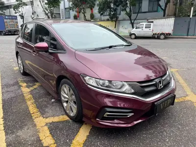Honda Jade 2018, 70000 км, за 7125.66 USD
