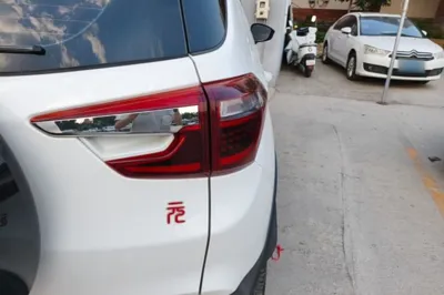 BYD Yuan 2016, 60500 км, за 4476 USD - фото 9