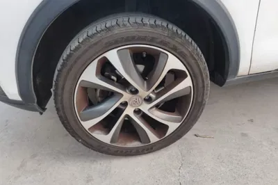 BYD Yuan 2016, 60500 км, за 4476 USD - фото 10