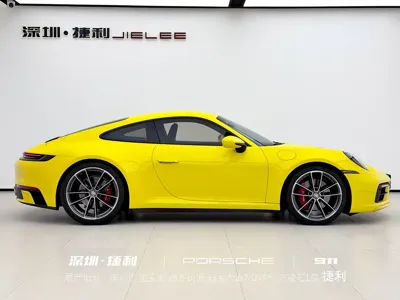 Porsche 911 2023, 10000 км, за 172349.08 USD