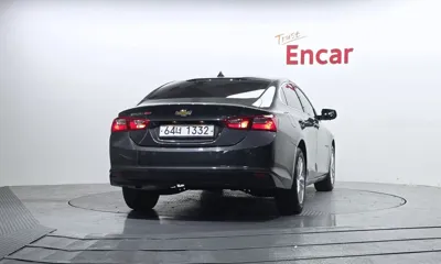 ChevroletGMDaewoo Malibu 2018, 84077 км, за 4627.18 USD