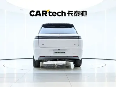 Li Auto Li L8 2025, 5500 км, за 42053.08 USD