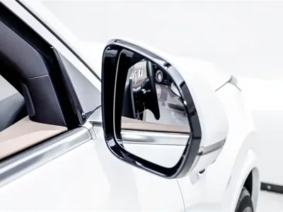 Li Auto Li L8 2025, 5500 км, за 42053.08 USD - фото 17