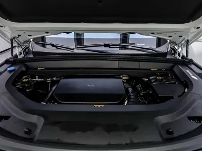 Li Auto Li L8 2025, 5500 км, за 42053.08 USD - фото 41