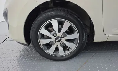 Kia Morning 2013, 151453 км, за 2540.72 USD