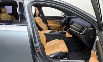 Volvo V90 2018, 116812 км, за 15754.23 USD - фото 11