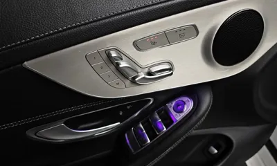 Mercedes-Benz C-Class 2023, 105669 км, за 24720.29 USD - фото 27