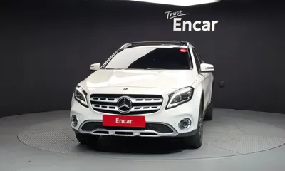 Mercedes-Benz GLA-Class 2019, 140303 км, за 8920.84 USD