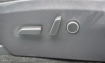 Tesla Model Y 2024, 21786 км, за 28160.69 USD - фото 32