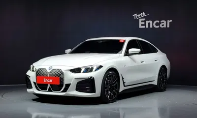BMW i4 · 2025 год