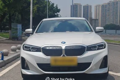BMW i3 2025, 30000 км, за 24756 USD - фото 15