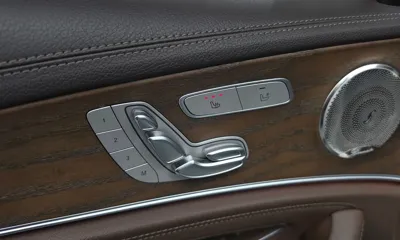 Mercedes-Benz E-Class 2018, 102530 км, за 14000.12 USD - фото 31