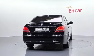 Hyundai Equus 2011, 123443 км, за 3120.33 USD