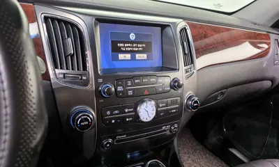 Hyundai Equus 2011, 123443 км, за 3106.2 USD - фото 14