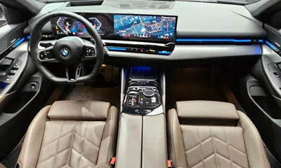 BMW 5-Series 2024, 31991 км, за 38066.17 USD - фото 7