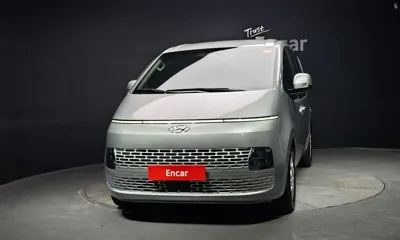 Hyundai Staria 2022, 89837 км, за 15960.92 USD