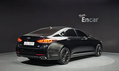 Hyundai Genesis 2016, 103626 км, за 7862.57 USD