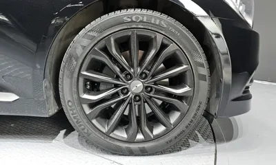 Hyundai Genesis 2016, 103626 км, за 7862.57 USD