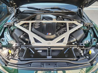 BMW M3 2025, 4300 км, за 128003.15 USD - фото 10