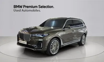 BMW X7 · 2022 год