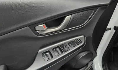 Hyundai Kona 2018, 69537 км, за 10343.49 USD - фото 13
