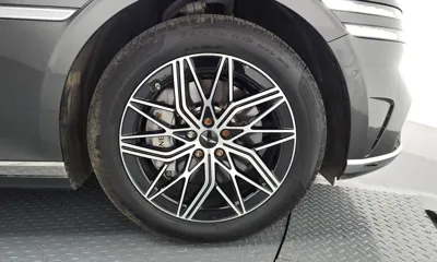 Genesis G90 2025, 37581 км, за 48664.52 USD - фото 21