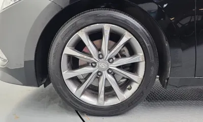 Hyundai Grandeur 2015, 155339 км, за 3635.65 USD