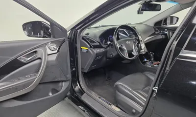 Hyundai Grandeur 2015, 155339 км, за 3635.65 USD - фото 10