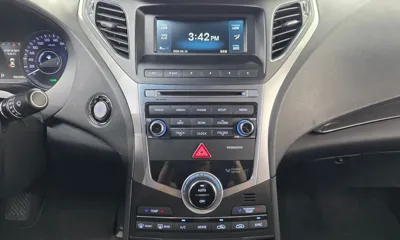 Hyundai Grandeur 2015, 155339 км, за 3635.65 USD - фото 14